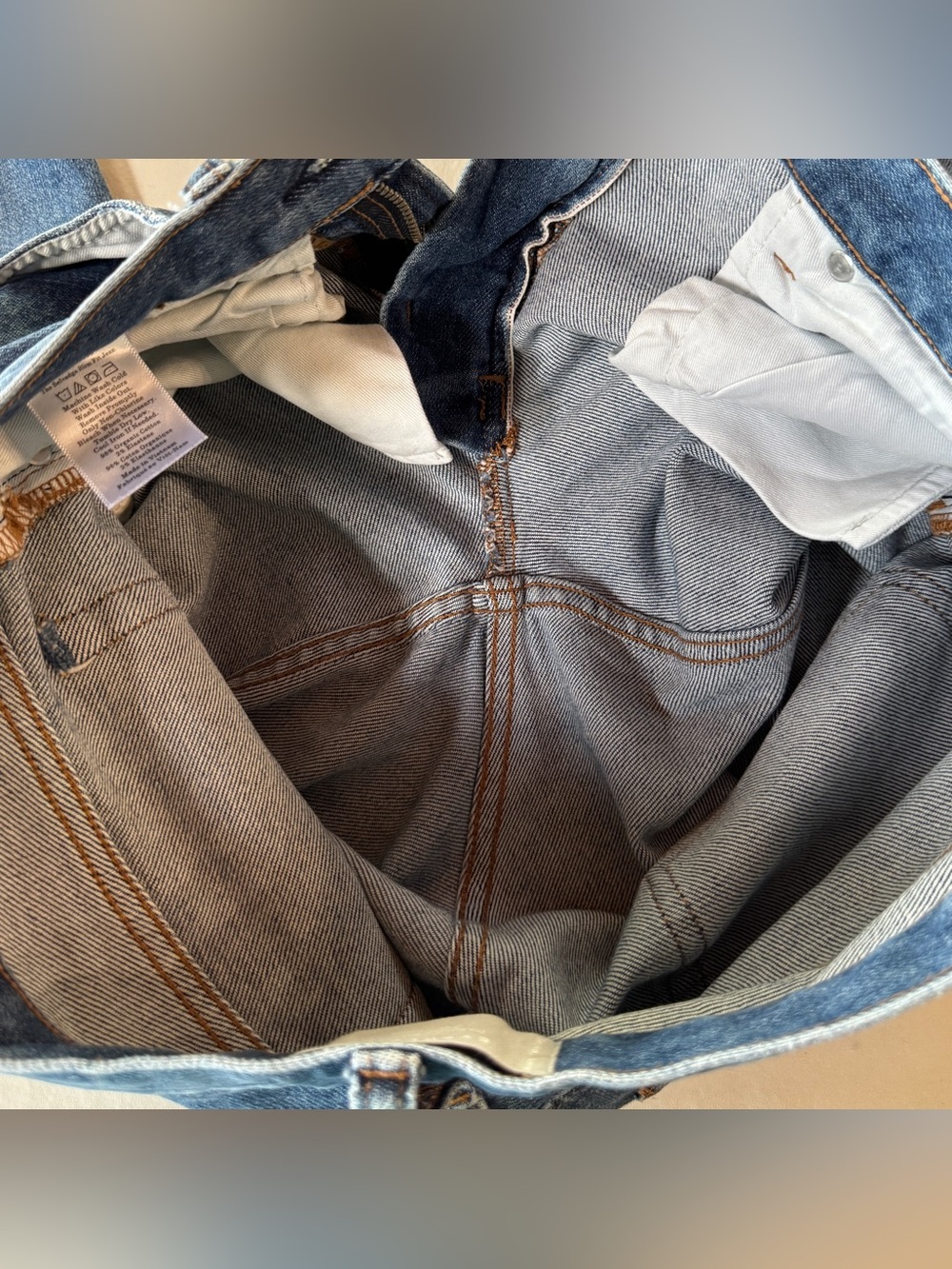 Everlane The Selvedge Slim Fit Jeans Denim Blue
Mid-Rise Organic Cotton (29) - Picture 12 of 15